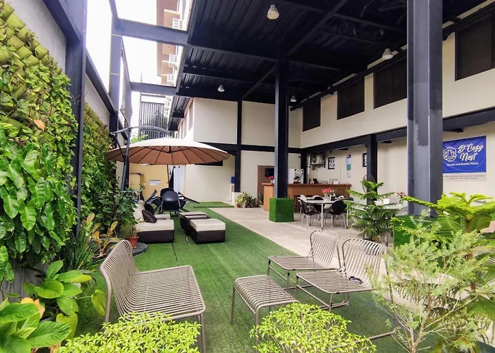 D'cozy Nest And Events Place *